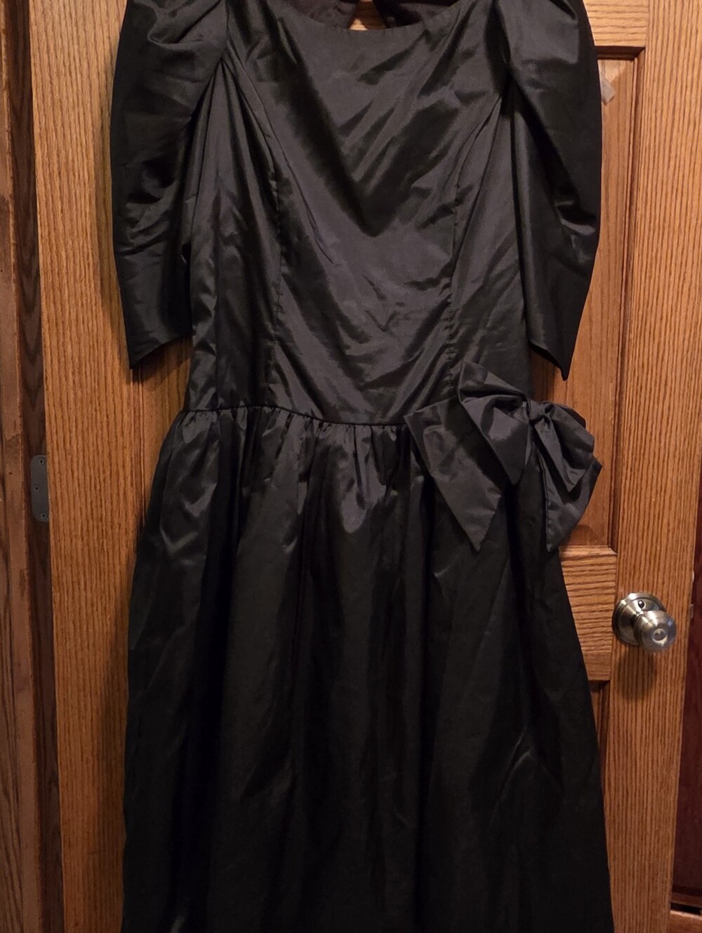 Vintage 80s Black Taffeta Prom Dress | Puff Sleeve Side Bow